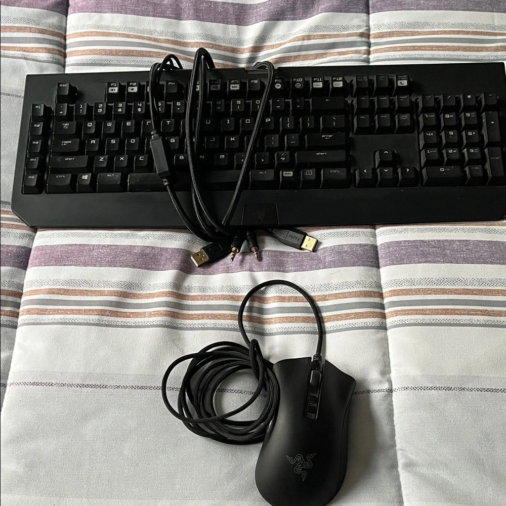 Razer Black Wired Keyboard and Mouse